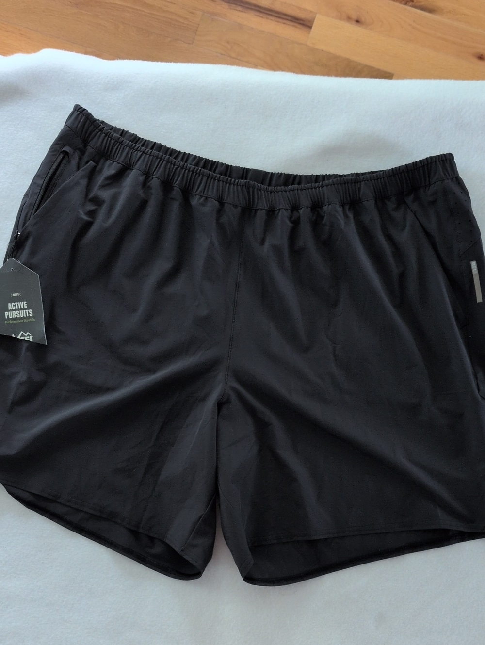 REI Coop Mens Active Pursuits shorts 7" inseam XXL Hiking Gorpcore Athletic New